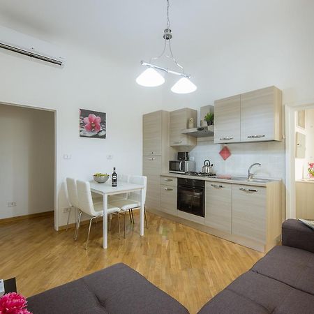 Stylisch Canacci 2 Bedroom Apartment Florenz Exterior foto