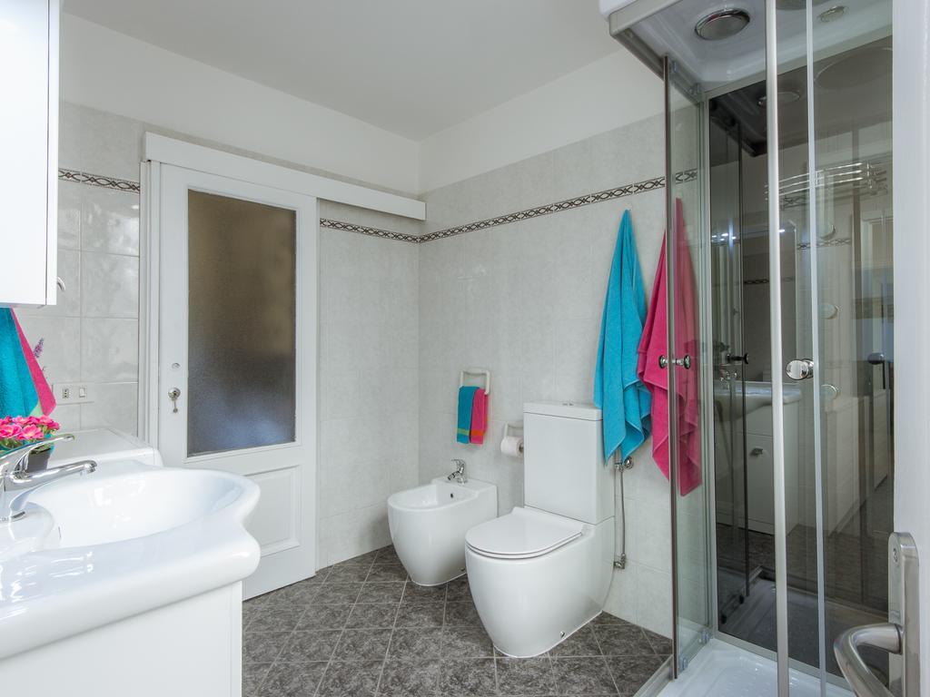 Stylisch Canacci 2 Bedroom Apartment Florenz Exterior foto