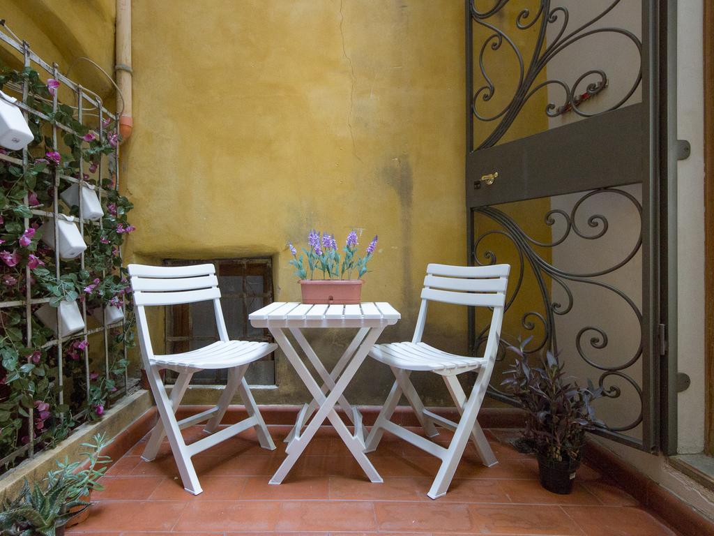 Stylisch Canacci 2 Bedroom Apartment Florenz Exterior foto